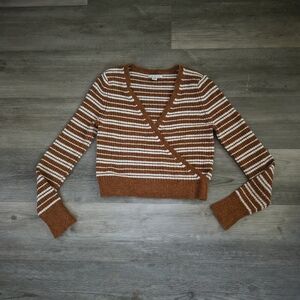 American Eagle Outfitters Brown and White V-Neck Sweater